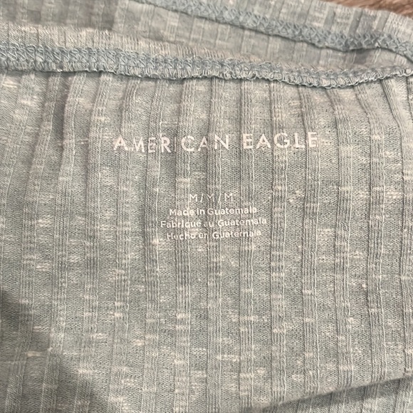 American Eagle Women’s Top - Picture 3 of 3